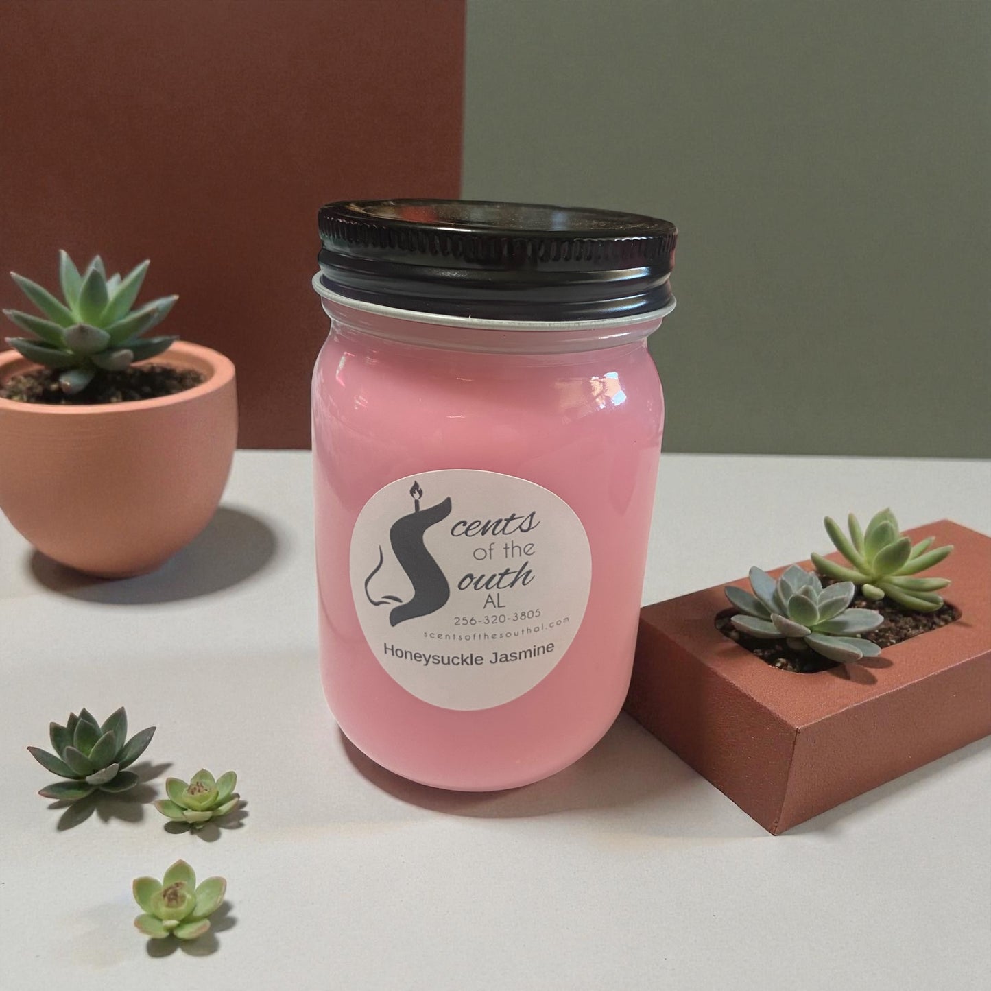 HoneySuckle Jasmine Candle