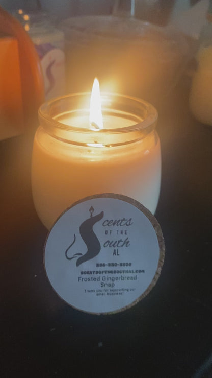 Frosted Gingerbread Snap Candle